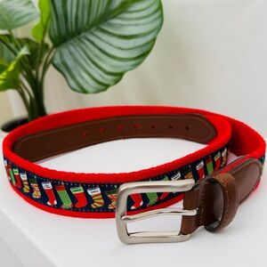 Christmas Belt! Men’s M. Cute holiday belt adorned with Christmas stockings.